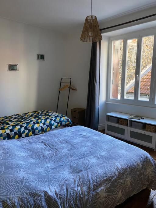 Gite De Tom Et Mag Classe 3 * Clevacances Villa Pontgibaud Exterior photo